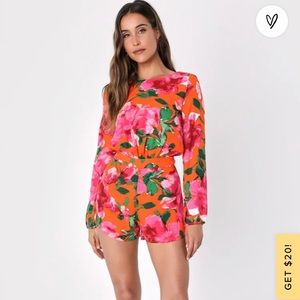 NWT! Floral print romper from Lulu’s